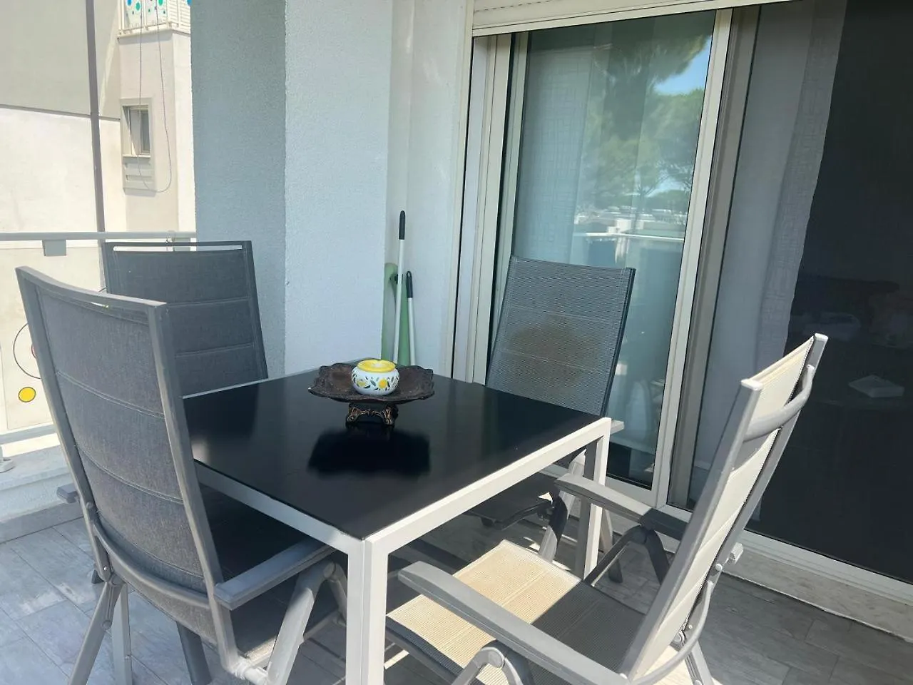 Beachside Living - Perla Resort Durres 0*,  Albania
